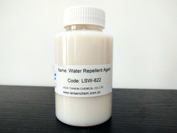 Líquido branco do impermeabilizante da resistência de água para a eficiência elevada da tela