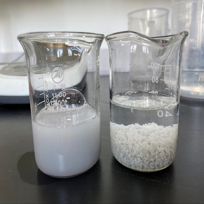 Tipo Cationic agente do amônio do tratamento da água do polímero da macromolécula de 50% de Decoloring da água