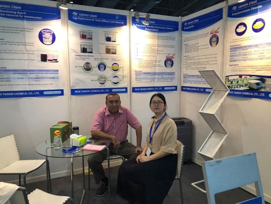 50% Auxiliares de Tratamento de Águas Residuais com Poliamina